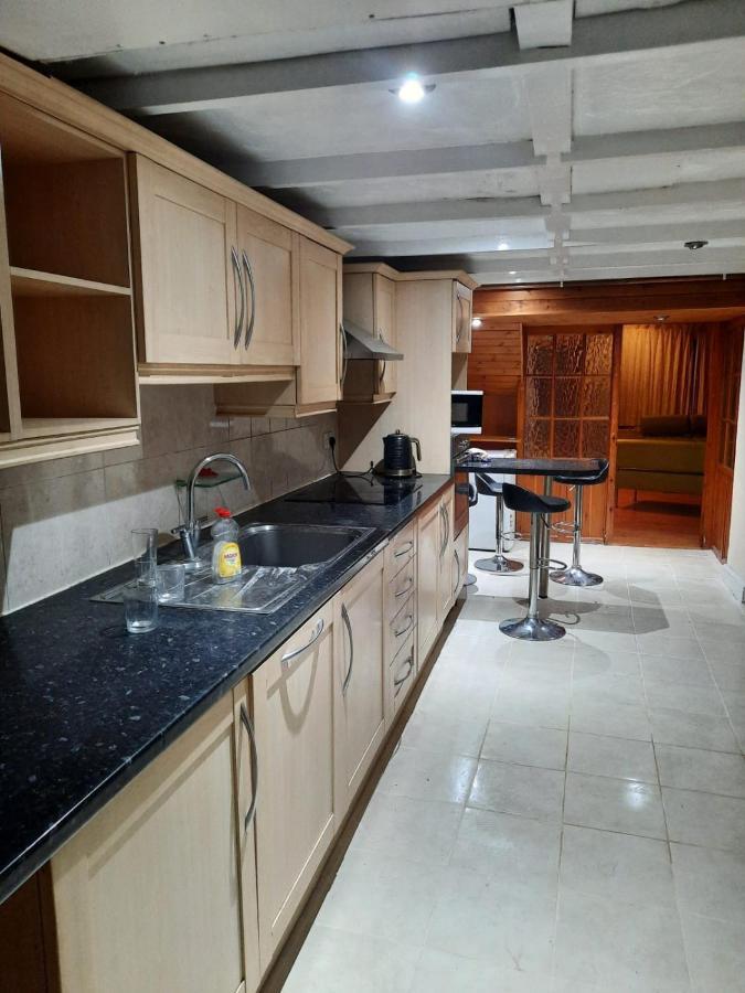 Relevant Properties Welling Экстерьер фото